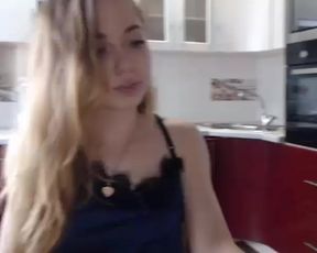Mery plays