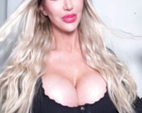 tania amazon 5