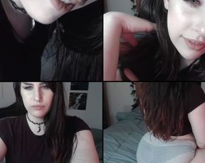 Haylihaze getting her juices flowing in cam recording 2017-10-16_121715
