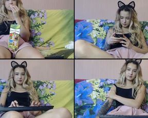 littlewetgf pretty outfit for you in free cam recording 2017-10-18_143726
