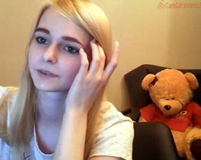 caroline1meow 28