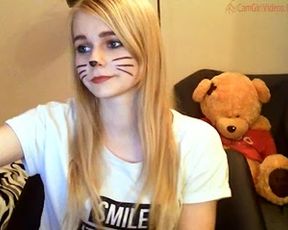 caroline1meow 20