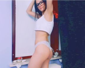 Candicee18 - hot girl with glasses hd