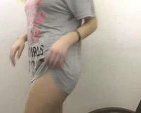 Levella panty flash