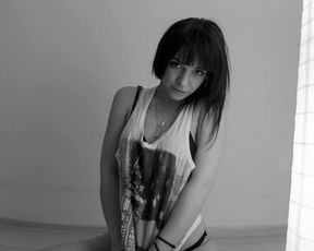 Yours_XONNYA