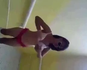 Gina En La Escuela