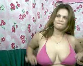 Chubby Pinay mom 2011