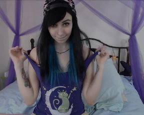 Eeevee - fingering myself in bed