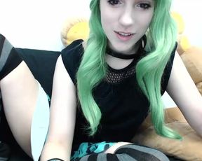 Lana_rain cam recording 2015-04-11_01-00-21