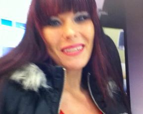 Aische Pervers Iphone 4 Poser Abgemolken in private premium video