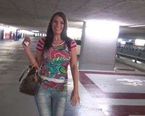 Aische Pervers Abgefickt Im Kinoparkhaus Mit Spermawalk Mit Aische Pervers in private premium video