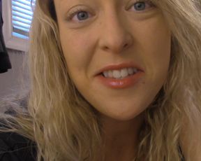 Dirty Princess Watch Pee On Electronic Items in private premium video