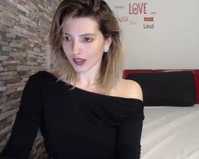 Reyna_Hot