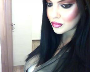 i need more videos of here naked