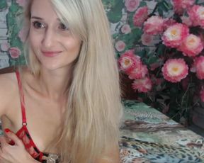 gorgeous blondy hot wet pussy
