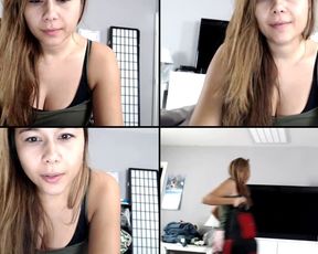 Cinnabuns is making herself wet in free cam recording 2018-09-09_225836