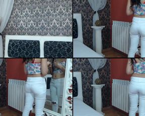 Elisseelle getting naughty in webcam recording 2018-09-12_02-01-00