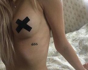@Yveline masturbate