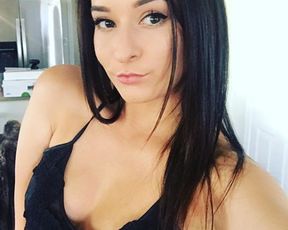 alexamfc_