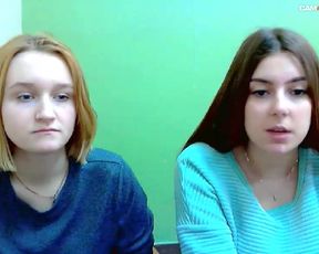 KateMiss - Whos the girl on the right?