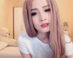 EliaYun_ (12-20-18) via Chaturbate