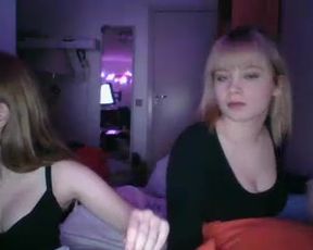 twoswedishgirls-2018-12-03 2
