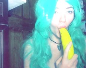 Sucking Banana Teaser ;)