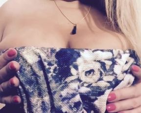 Carlycurvy Weekend Special for March 23-24th 2019!