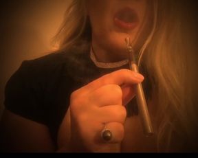 Carlycurvy Smokes and Plays with Pussy in Black Heels