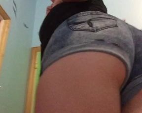 Ass Bouncing & BBW Schoolgirl Ass Play