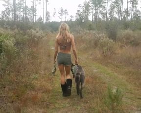 Florida Country Blonde Gal Nice Legs Booty Shorts Hiking near River