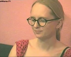 Blondyinred