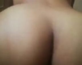 Chibola con culo redondito