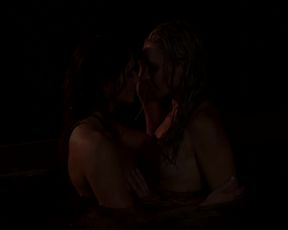 aspen rae and lena nicole hot lesbian