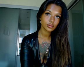 angel joannabailes naked part.1