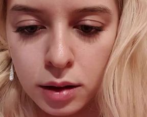 Monikag webcam show 2020-01-12_04-00-13_521