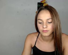 Valerynlove | Never been sucked. 18yo Shemale | FULL