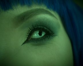 472 Kiss of a Demon Queen.mp4