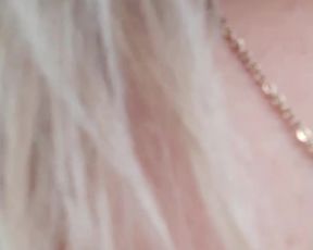 Danielacali3 webcam show 2020-03-24_22-30-32_724