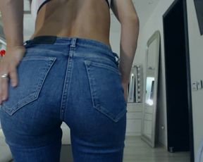 An Jeans Ass
