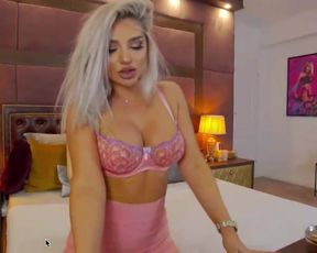VickyDuchess1