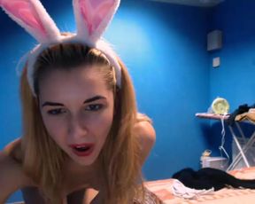 ellykassh, skinny, blonde, dancing, small tits