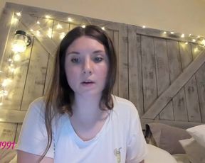 taymade1991 knuckle deep in her hairy pussy