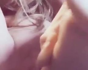 SexySportsChick dildo fuck