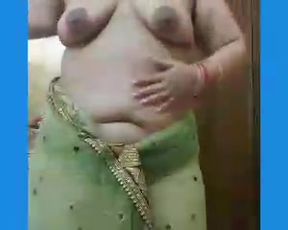 IndianSexypooja dancing