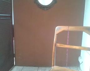 Lucythealien cam recording 2020-04-02 17-32-19 168