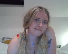 Lizzielou cam recording 2020-04-04 21-11-50 505