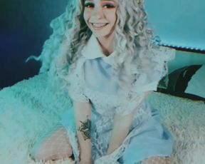 Alice Bong - Alice At Home