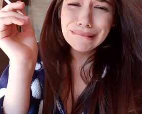 just ELLA webcam show 2020-08-04 08-01-31 909