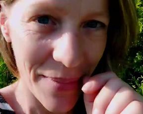 Blueeye girl webcam show 2020-07-19 09-06-37 690